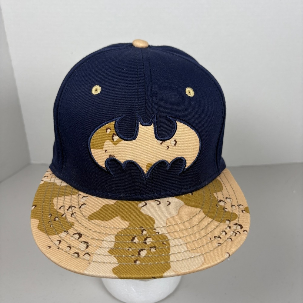 Under Armour Hat Cap Men's Medium Blue Batman Camo Superhero Caped Crusader